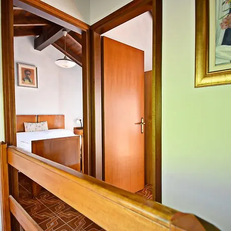 Сasa de vacaciones Tranquil Holiday In Viggiona Near Lake *