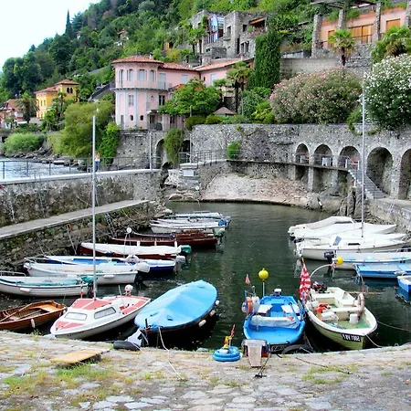 Tranquil Holiday In Viggiona Near Lake Сasa de vacaciones *
